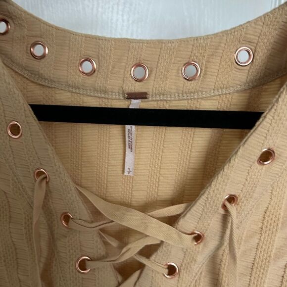 Free People Gold Ribbed Lace Up 100% Cotton Women’s Shirt - Picture 4 of 8